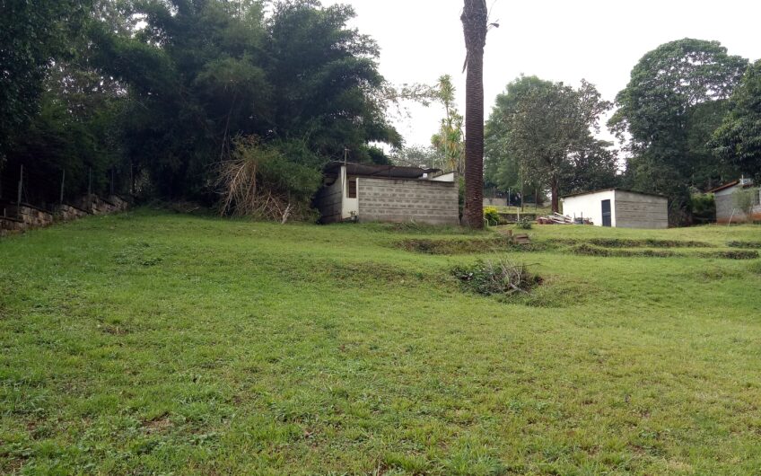 1/2 Acre at Peponi Road, next to The French Embassy